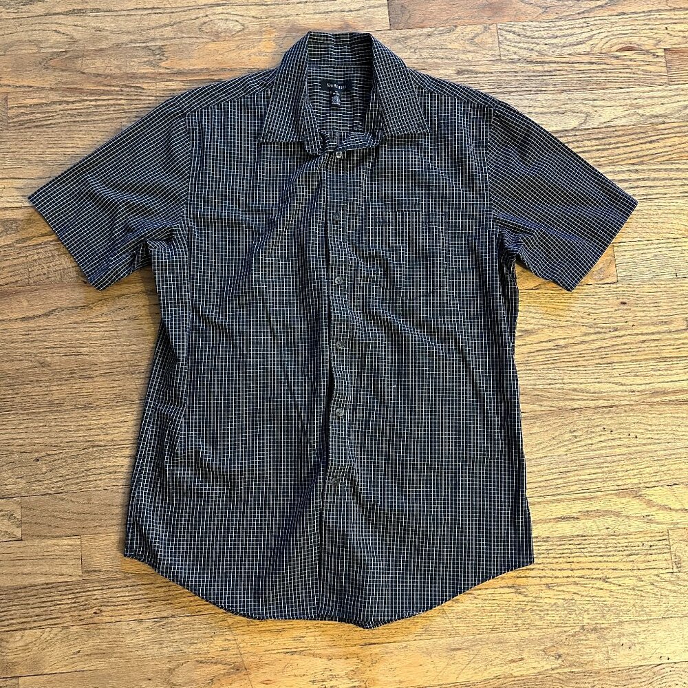 Van Heusen Short Sleeve Button-Up Shirt - Size M